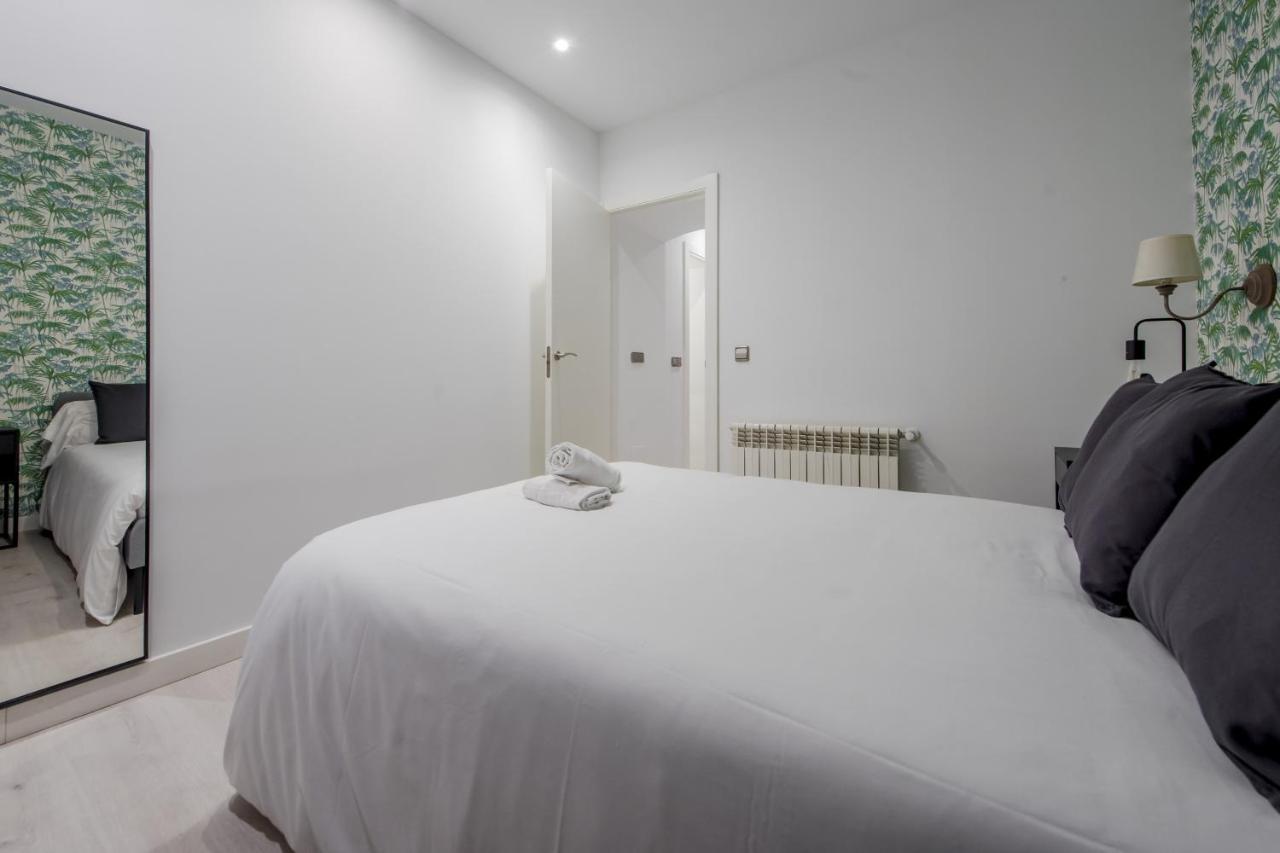 Cool/Soho Style Apt Para 9Pax C/Luciente Madrid Kültér fotó